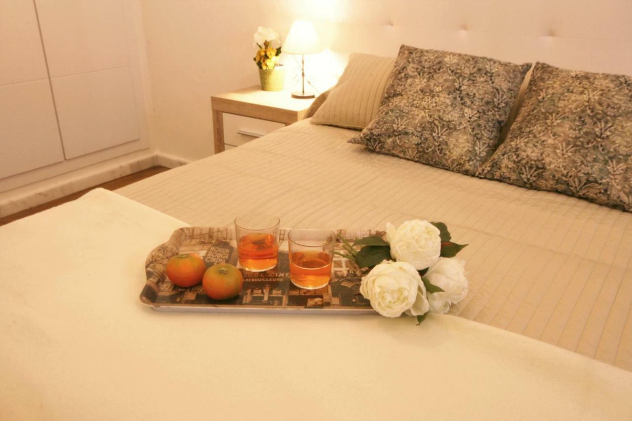Apartamento Vacacional Carmonaアパートメント エクステリア 写真